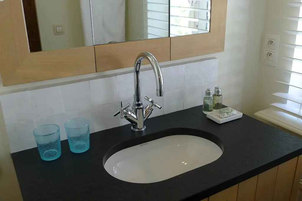 The Herring'S Residence - Stylish Private Cottage With Breakfast In Historic Center - Adults-Only Brügge 3*,  Belgien