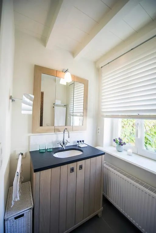 The Herring'S Residence - Stylish Private Cottage With Breakfast In Historic Center - Adults-Only Bruges Bed & Breakfast