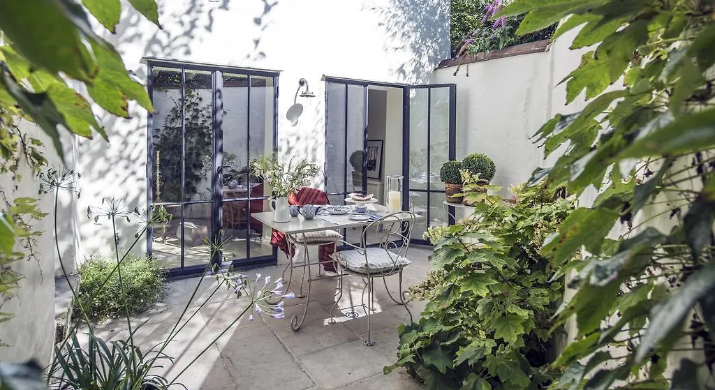 The Herring'S Residence - Stylish Private Cottage With Breakfast In Historic Center - Adults-Only Bruges